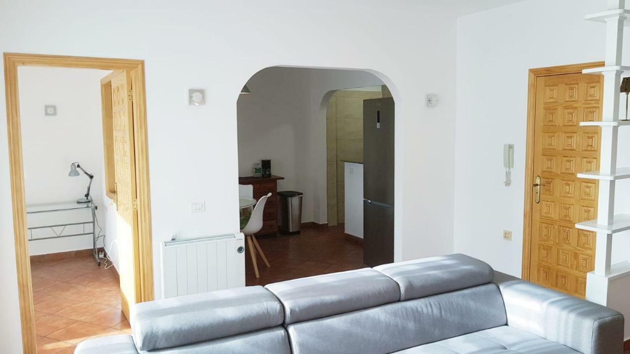 Apartamento Amplio Y Tranquilo Con Vistas Лос-Реалехос Экстерьер фото